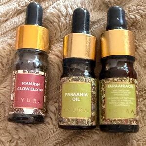 Manjish Glow Elixir and Paraania Oil Set - Red and Gold